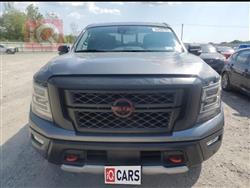 نيسان تيتان